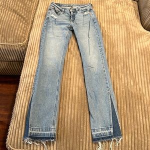 American eagle bootcut jeans! Only worn about 5-6 times (size 000)